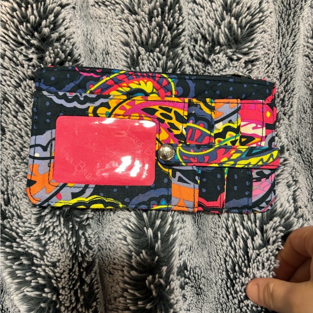 Vera Bradley Paisley wallet. Never used or worn. No signs of wear!